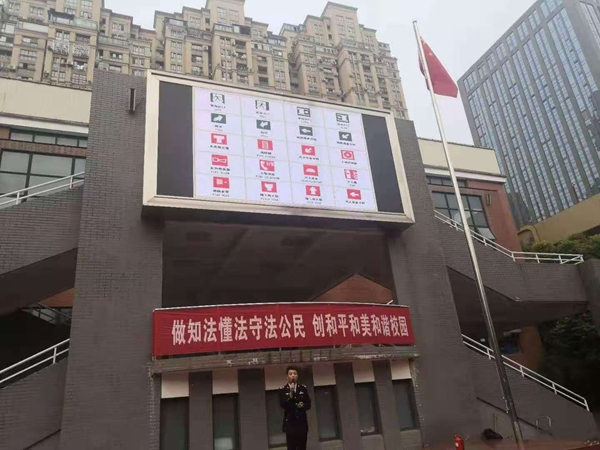 142-1.jpg